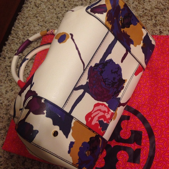Tory Burch Robinson snow alpine satchel